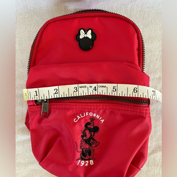 NWT Disney Store Minnie Mouse toddler backpack - Picture 5 of 6
